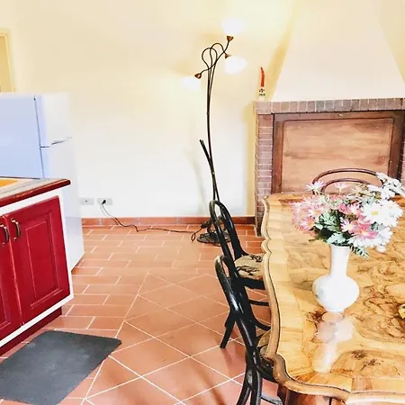 Contessa Grande/central Spoleto/sleeps 6 *