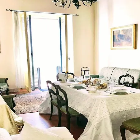 Contessa Grande/central Spoleto/sleeps 6