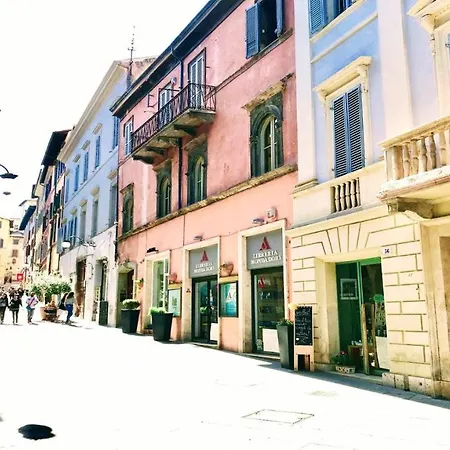Contessa Grande/central Spoleto/sleeps 6 Apartment Spoleto