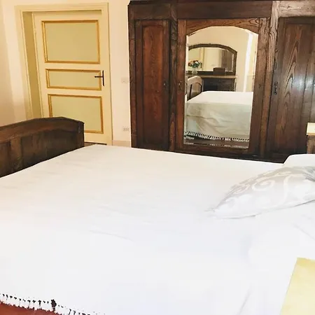 Contessa Grande/central Spoleto/sleeps 6 Apartment