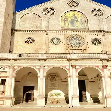 Apartment Contessa Grande/central Spoleto/sleeps 6
