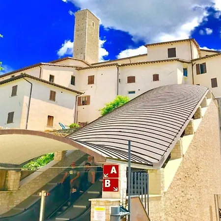 Apartment Contessa Grande/central Spoleto/sleeps 6