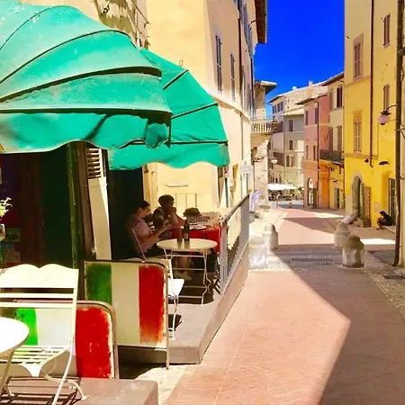 Apartment Contessa Grande/central Spoleto/sleeps 6 Spoleto